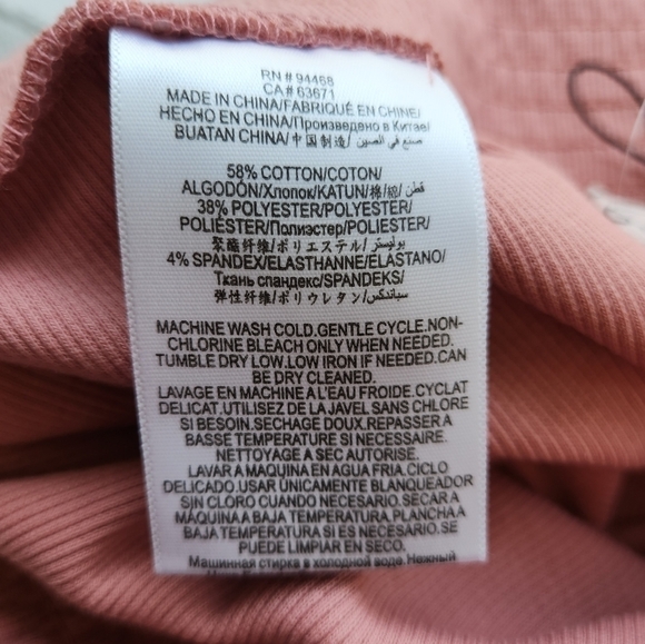 BCBGeneration Rib-Knit Shorts Size Small Pink NWOT - Picture 9 of 9